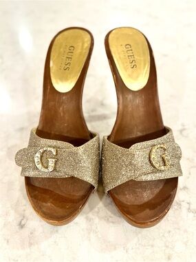 Guess wood high heel gold sparkle fantasy slides 9M